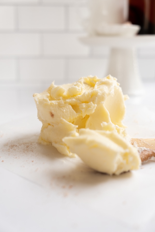 How to Make European Style Cultured Butter - International Desserts Blog